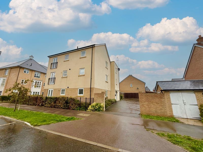 Property photo 1 of 6 Front