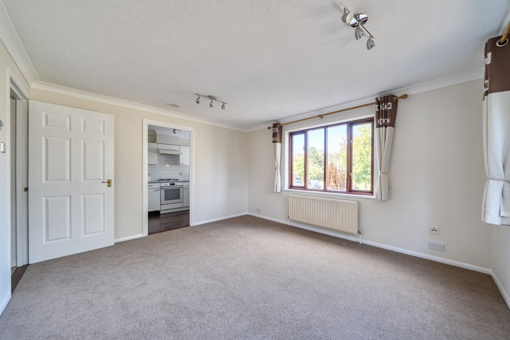Property photo 2 of 7