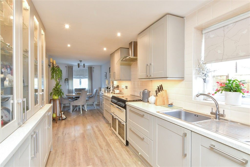 Property photo 3 of 12 Kitchen/ Diner