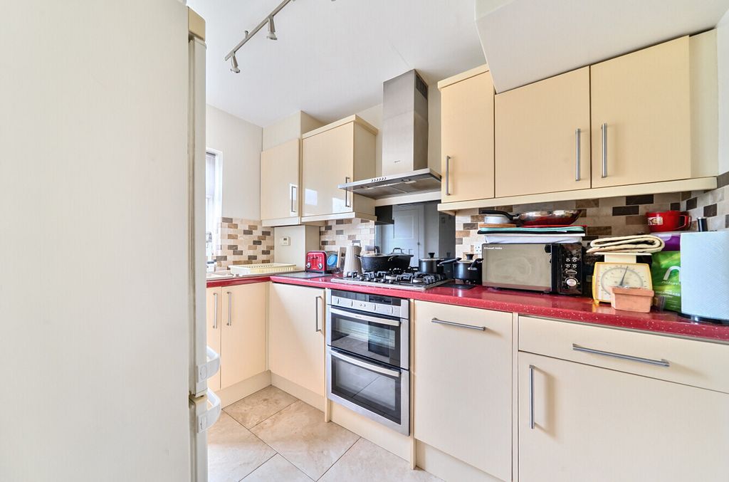 Property photo 3 of 17 Picture No. 29