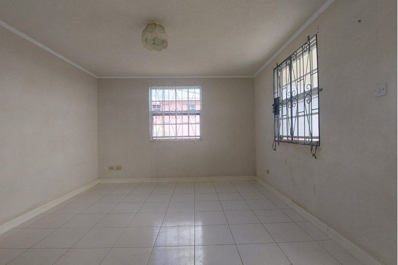 Property photo 3 of 5 <Alttext/>