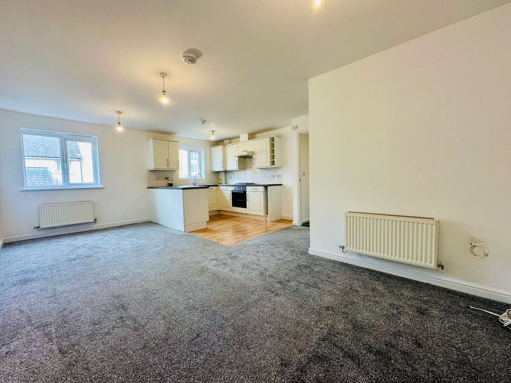 Property photo 3 of 10 Img_6022