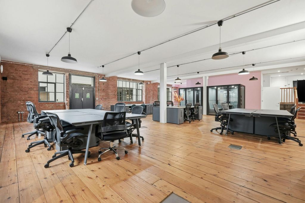 Property photo 1 of 7 Img_0148.Jpg