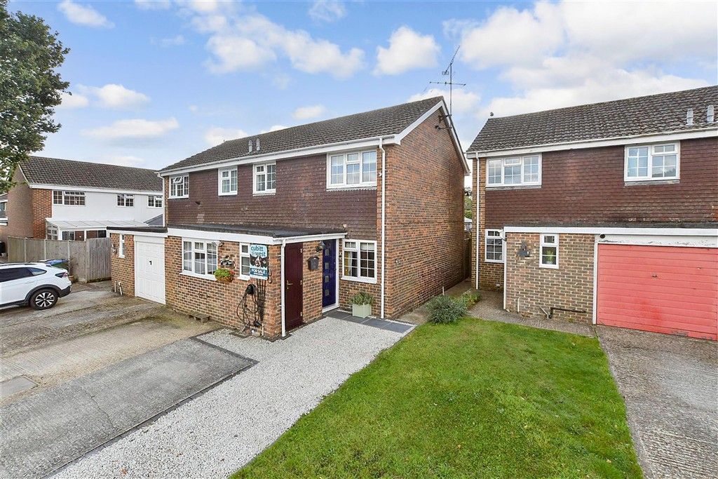 Property photo 2 of 14 External (Web)