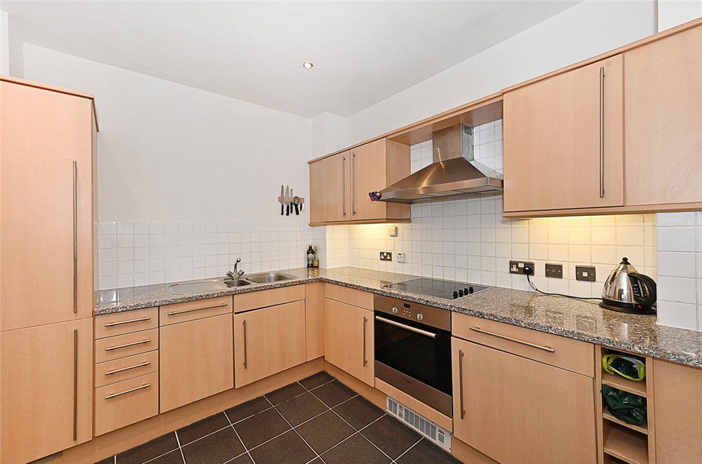 Property photo 3 of 6 Picture No. 11