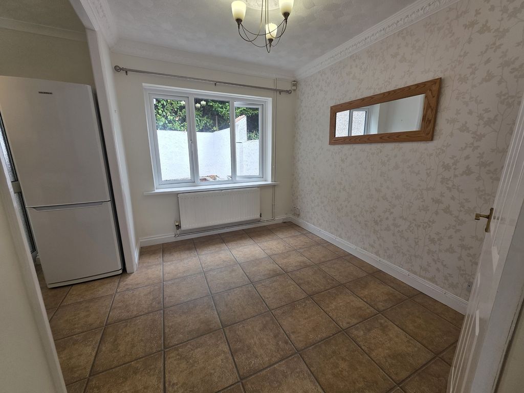 Property photo 3 of 13 Not Specified