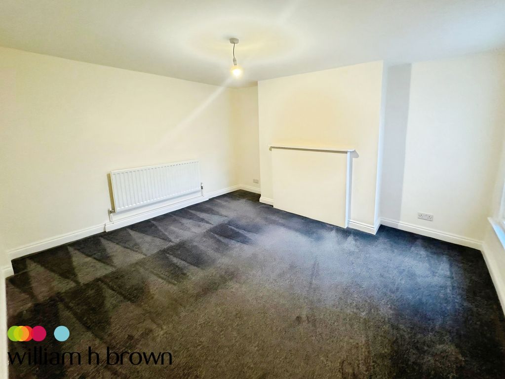 Property photo 3 of 7 Image