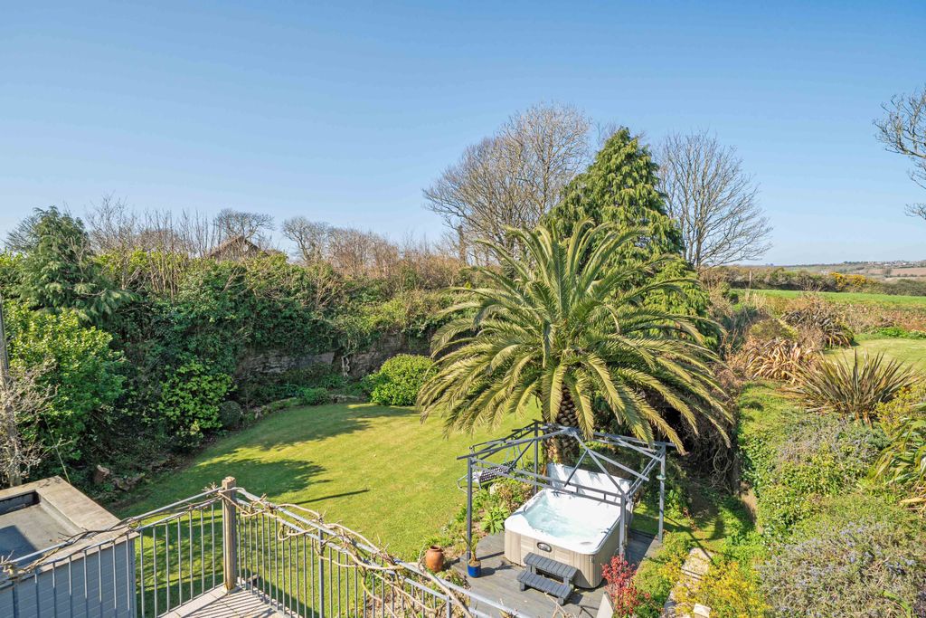Additional image 18 of 5 bed detached house for saleRosehill, Penzance, Cornwall TR20