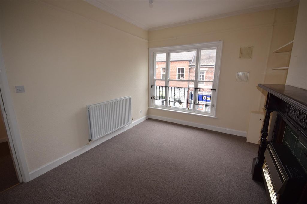 Property photo 3 of 9 2756693