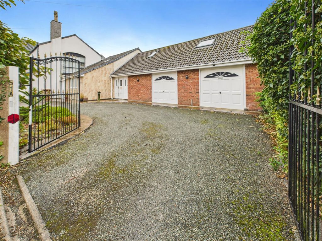 Property photo 1 of 33 Cam04709G0-Pr0240-Still028.Jpg