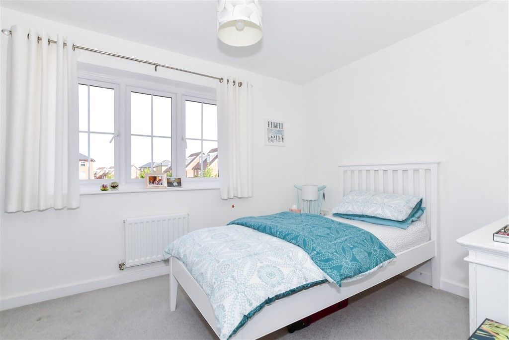 Property photo 3 of 15 Bedroom 2