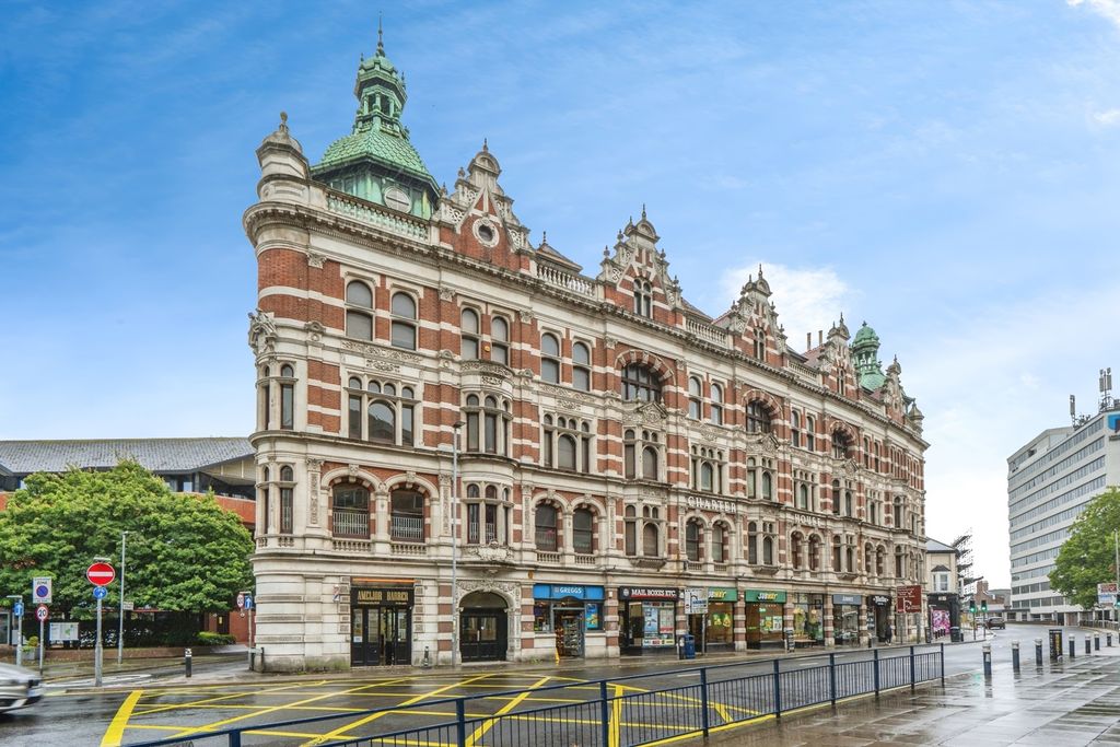 Property photo 2 of 11 Photo