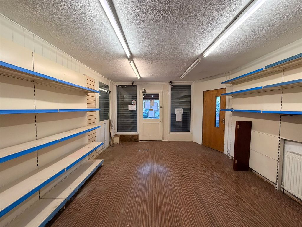 Property photo 1 of 7 Picture No. 06