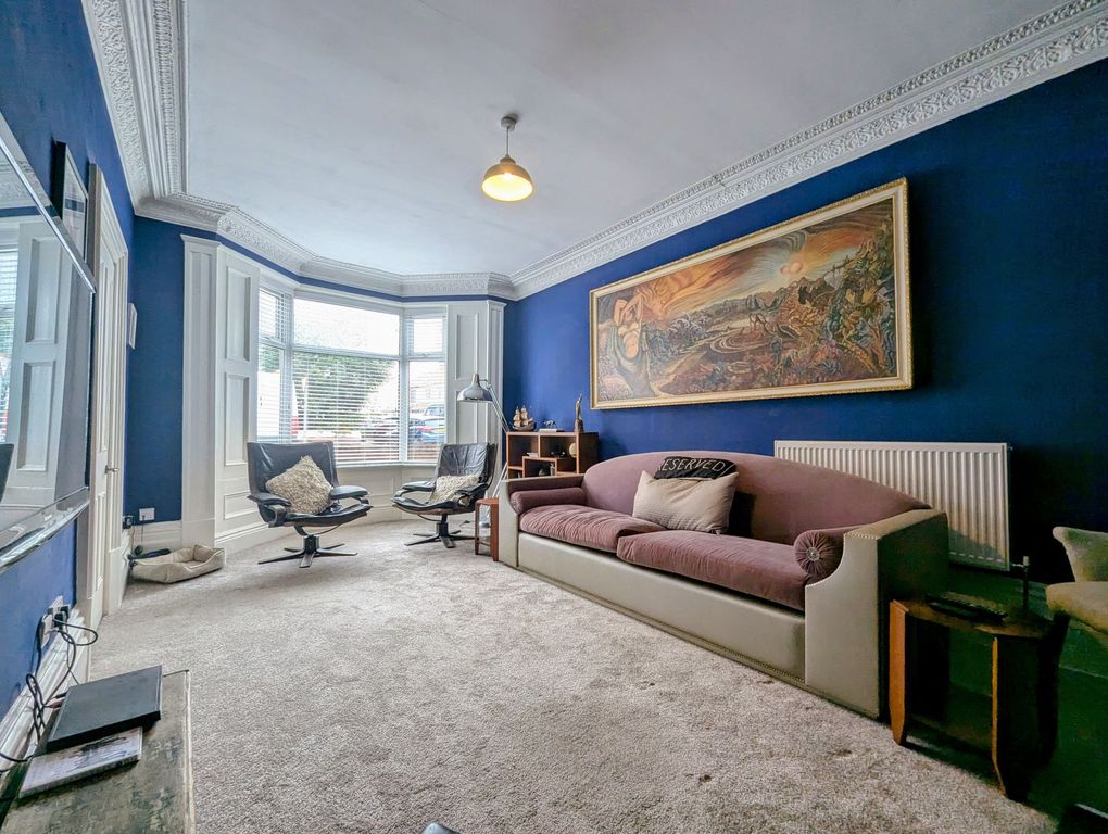 Property photo 2 of 21