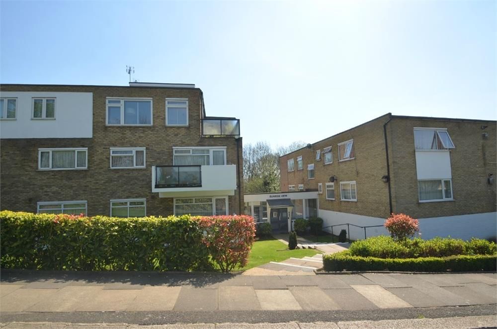 Property photo 1 of 10 9
