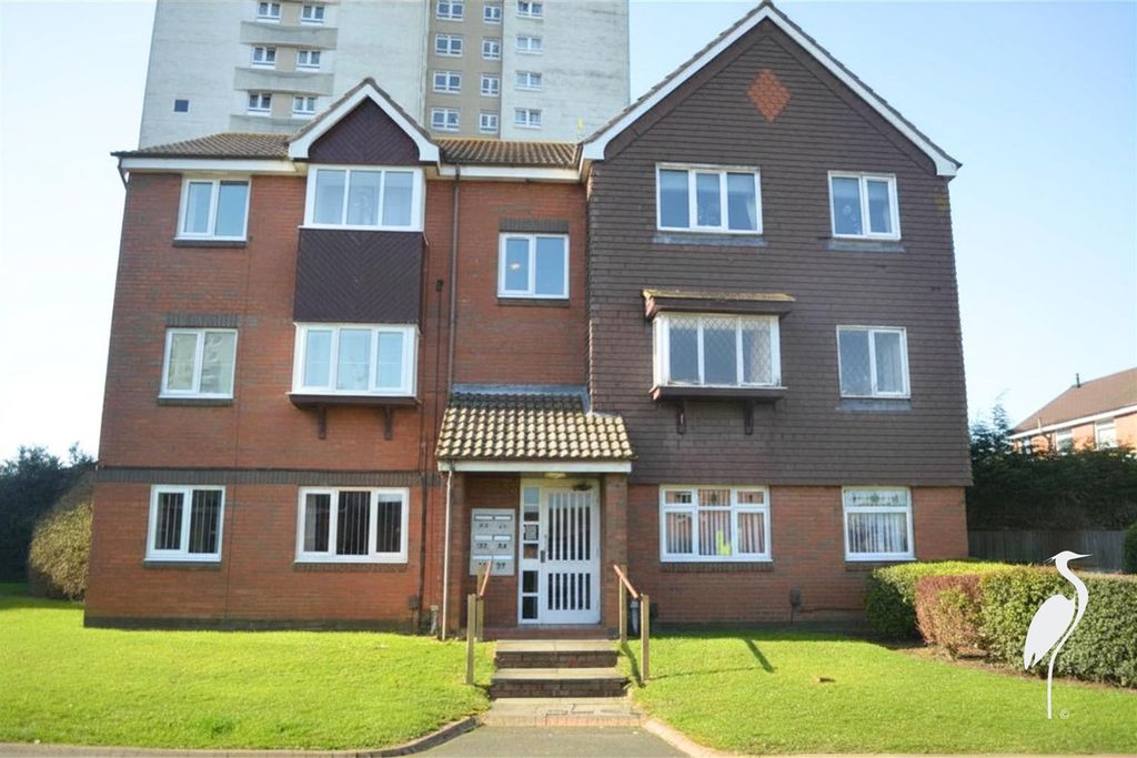 Property photo 1 of 8