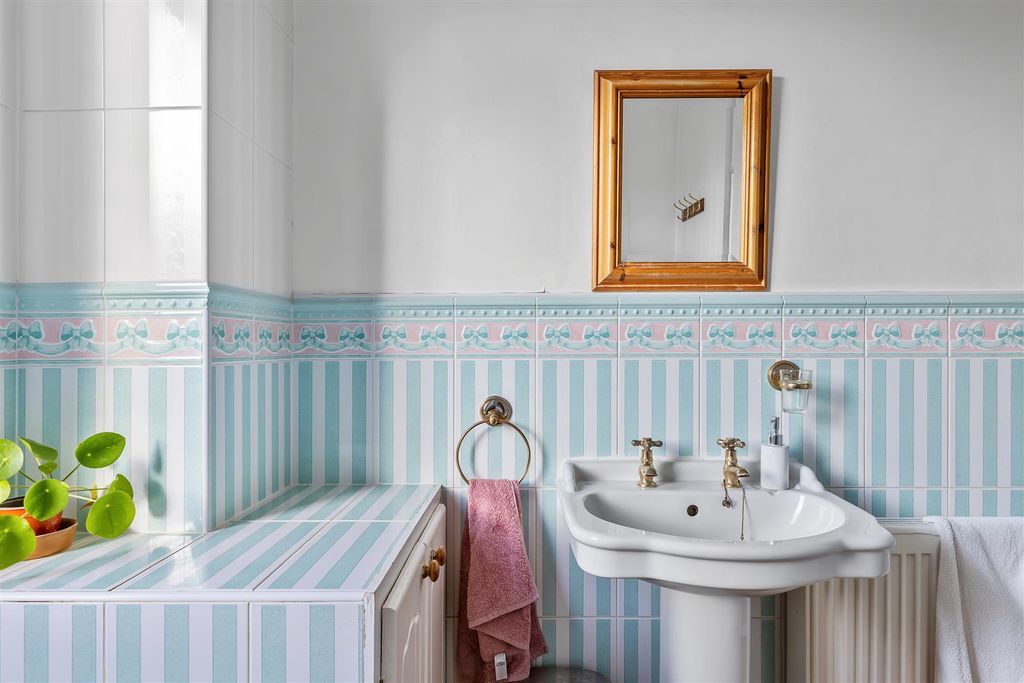 Additional image 15 of 4 bed end terrace house for saleCleasby Road, Menston, Ilkley LS29