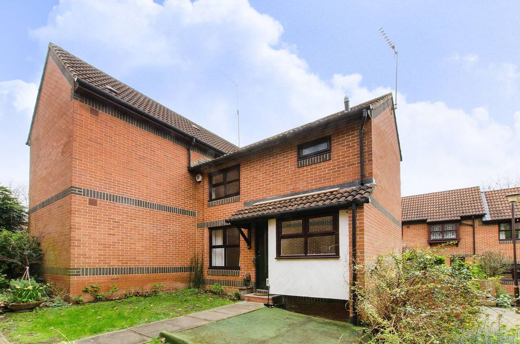 Property photo 1 of 7