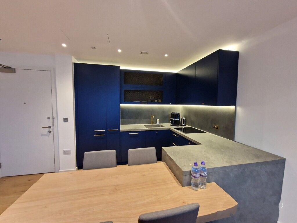 Property photo 3 of 10 Kicthen