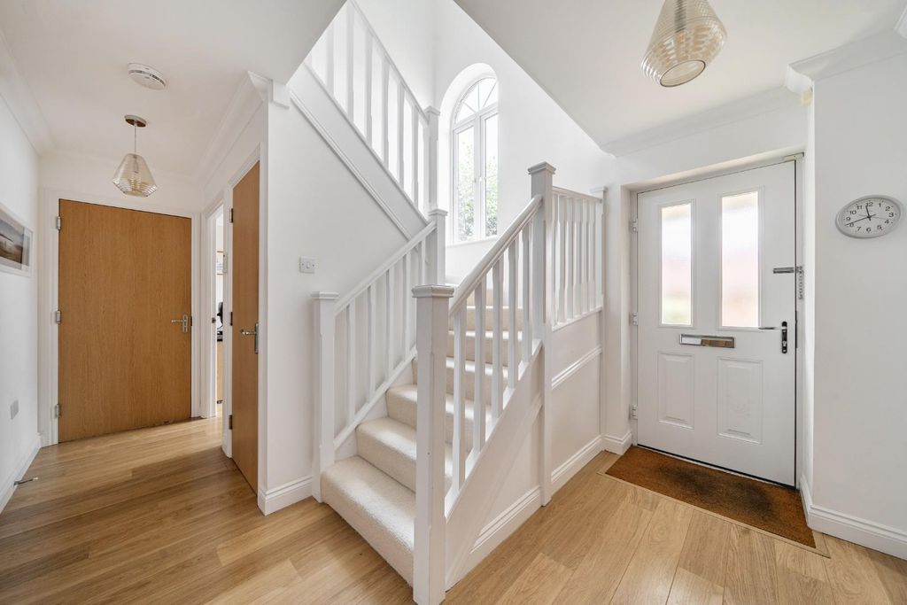 Property photo 2 of 18 1-6A457A98413Be-1480037-11-6A4505Df01Ace-1.Jpg