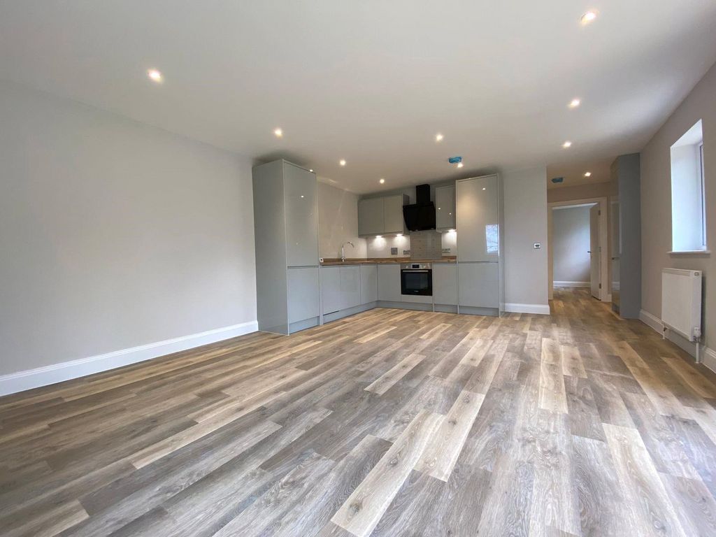 Property photo 2 of 6 Picture No. 06