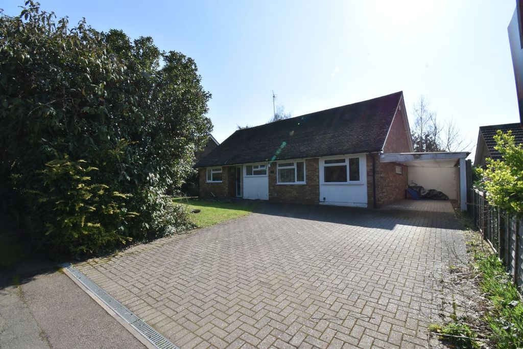 Property photo 2 of 12