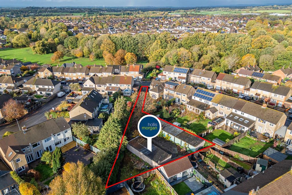 Property photo 2 of 17 Westbourne Garage Site, Westbourne Road Downend, B