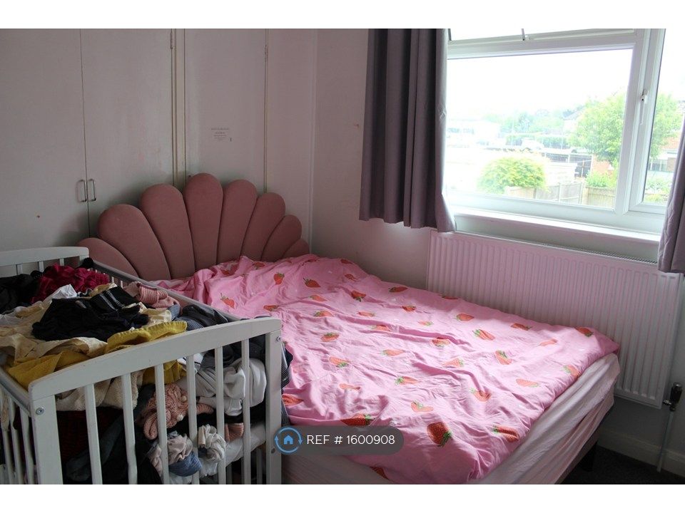 Property photo 3 of 14