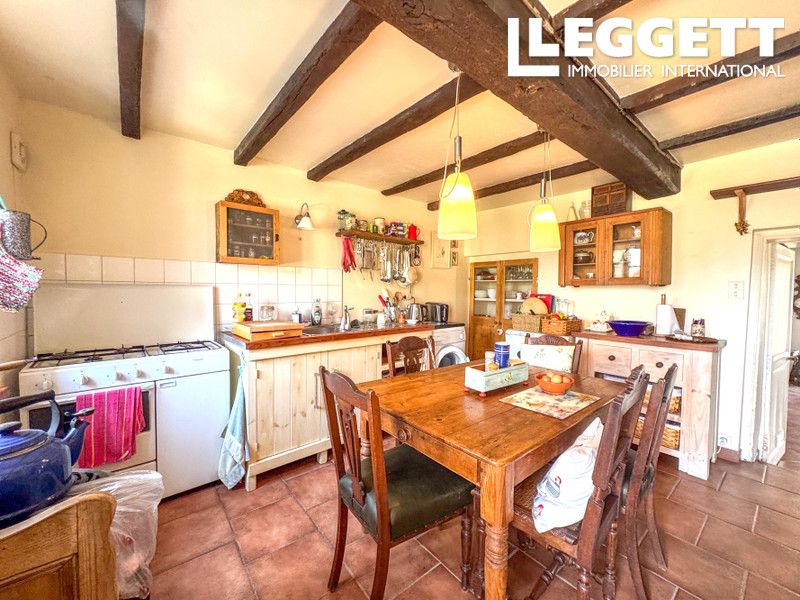 Property photo 3 of 10