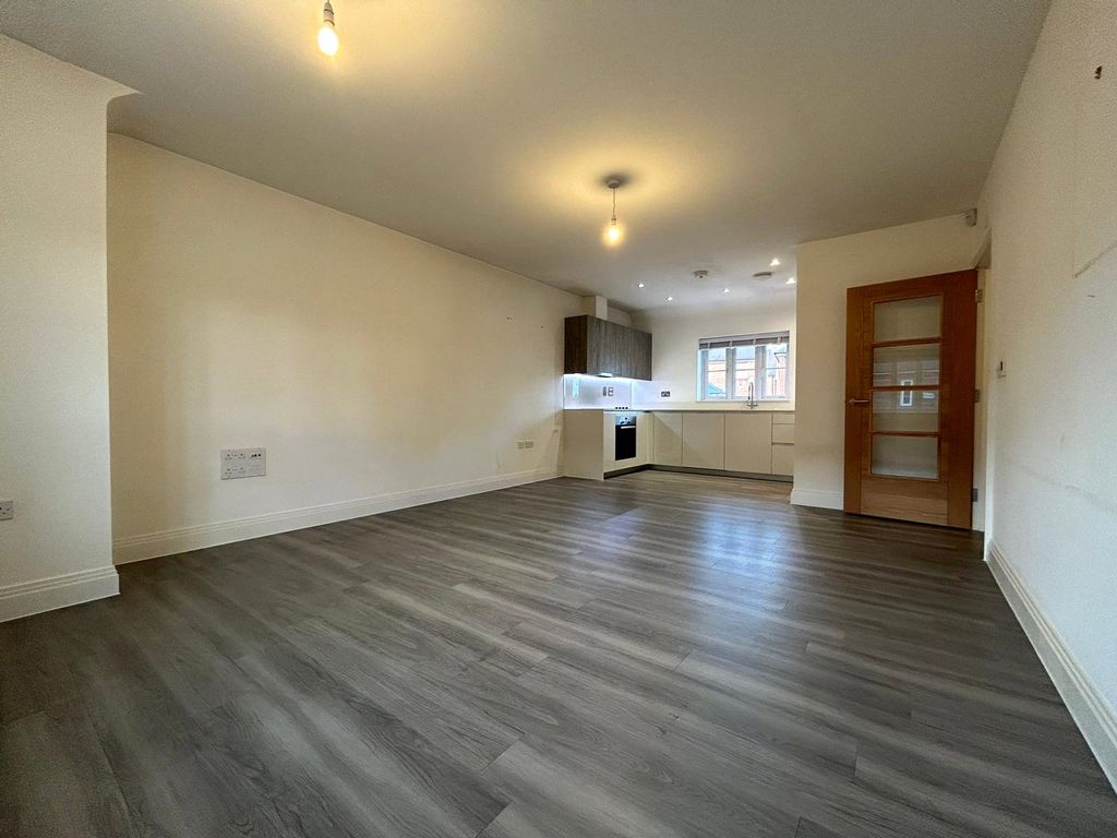Property photo 2 of 11 Picture No. 03