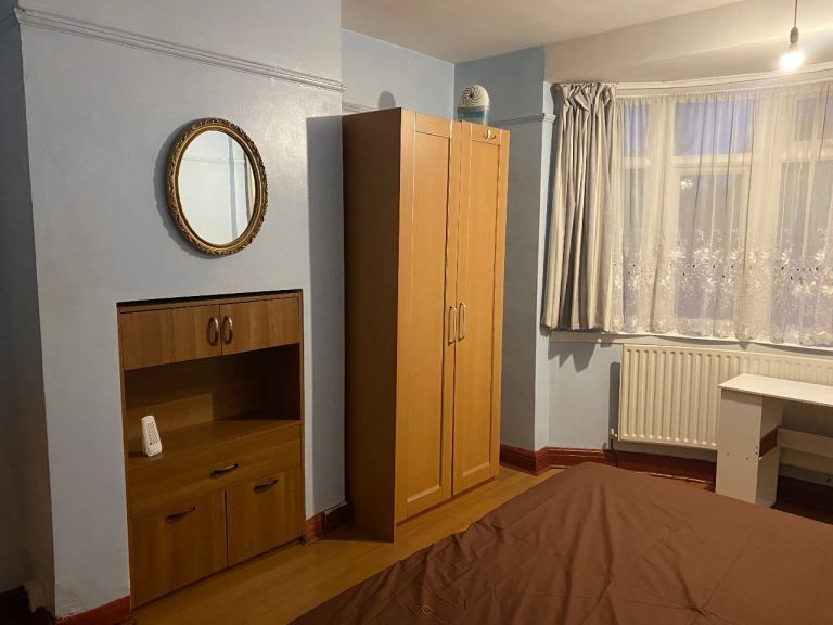 Property photo 1 of 4