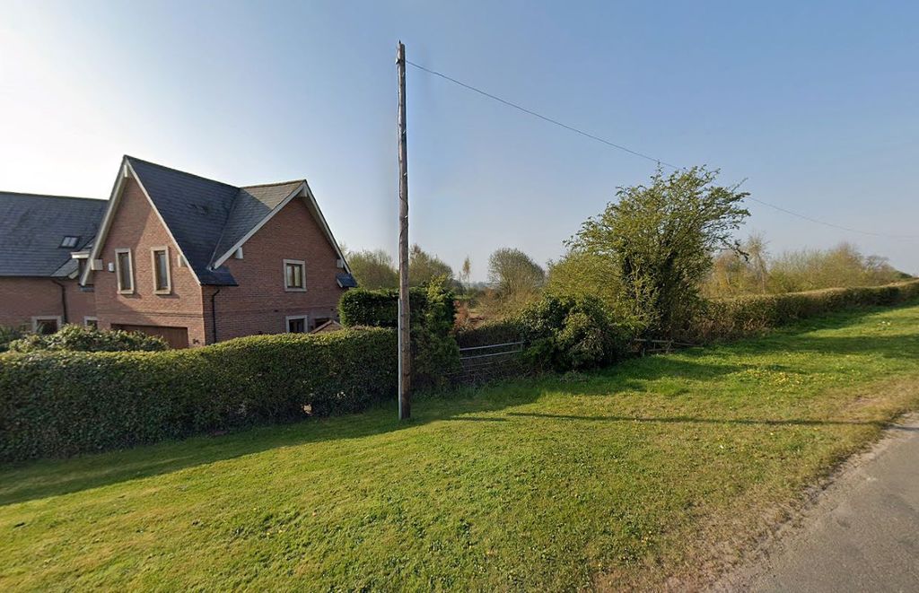 Property photo 3 of 3