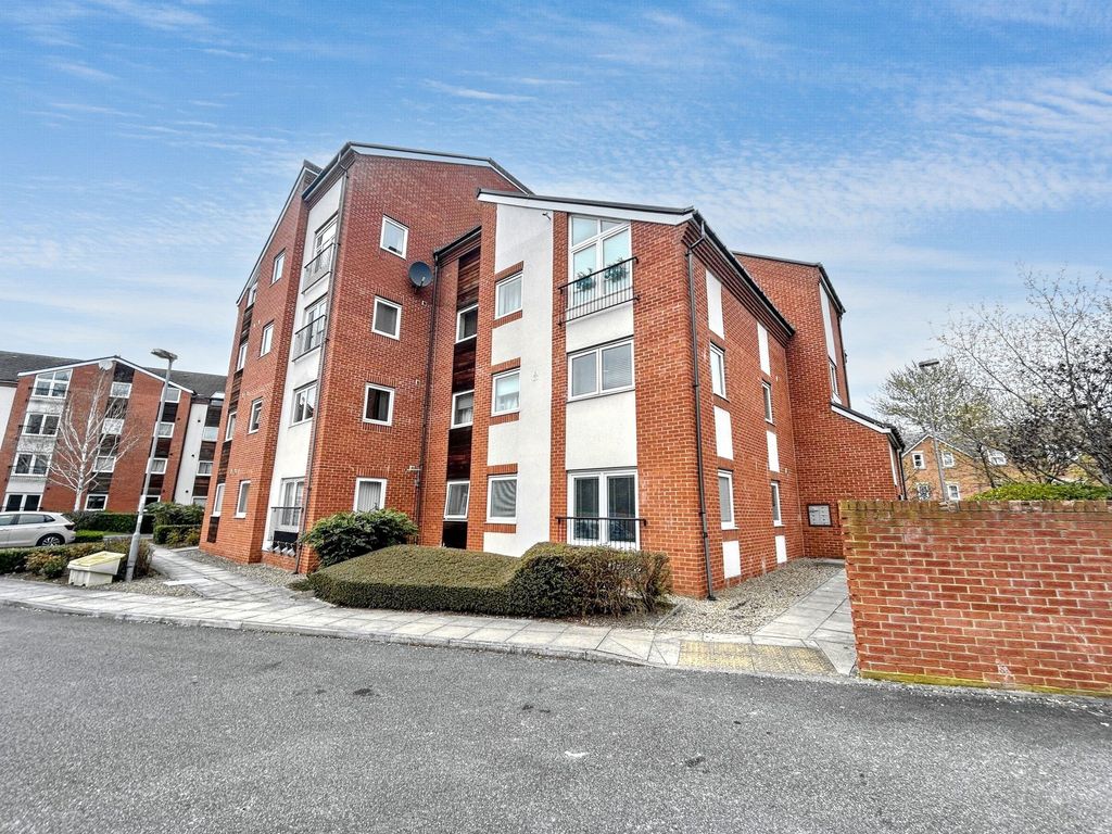 Property photo 1 of 20