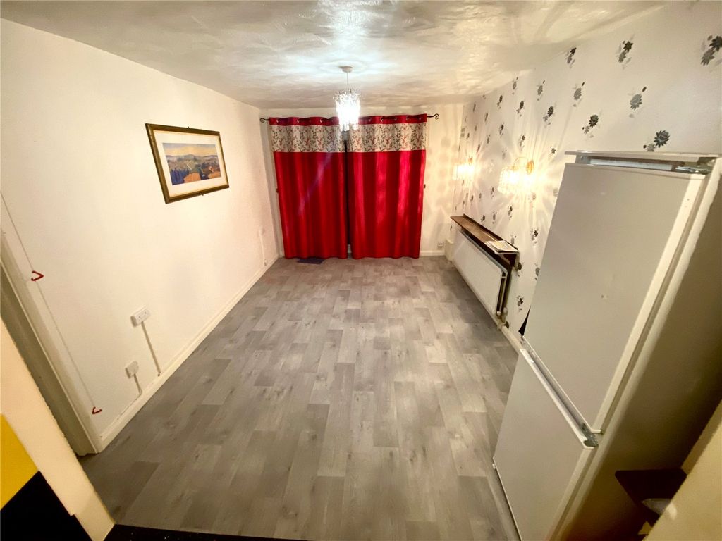 Property photo 2 of 5 Picture No. 07