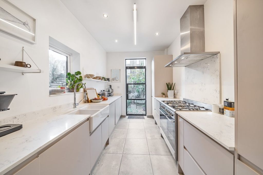 Property photo 3 of 6 Picture No. 03