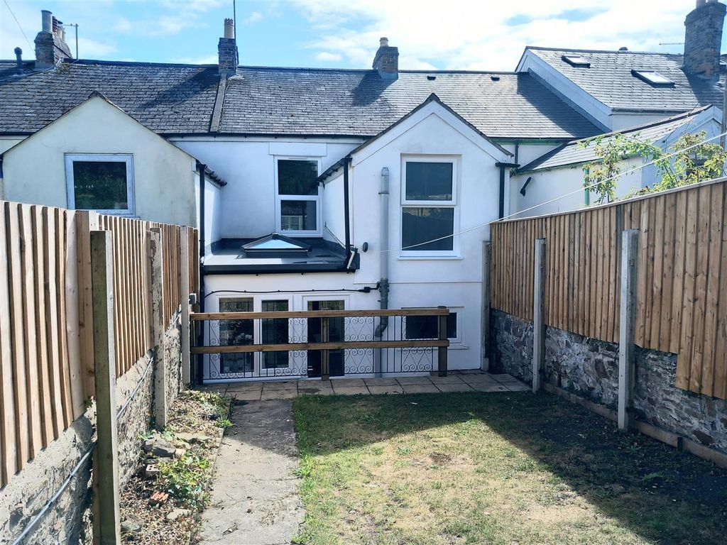 Property photo 3 of 11 104 Meddon Rear.Jpg