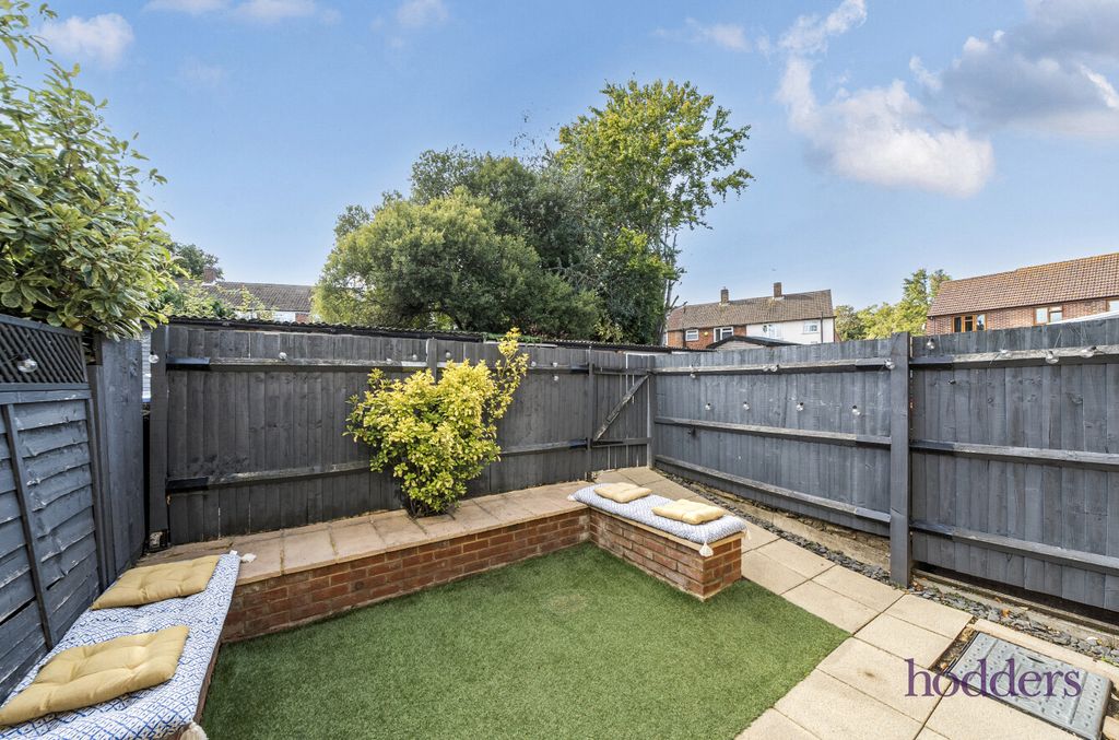 Property photo 3 of 19 515Ec23B-0d0E-4Ad...