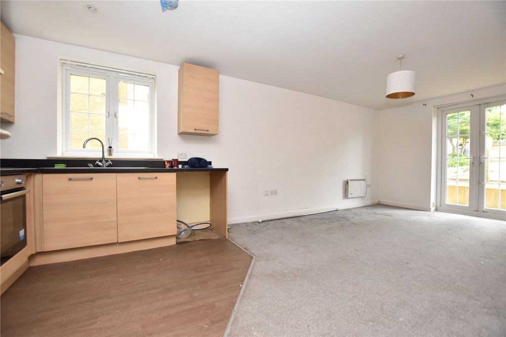 Property photo 2 of 13 Picture No. 08