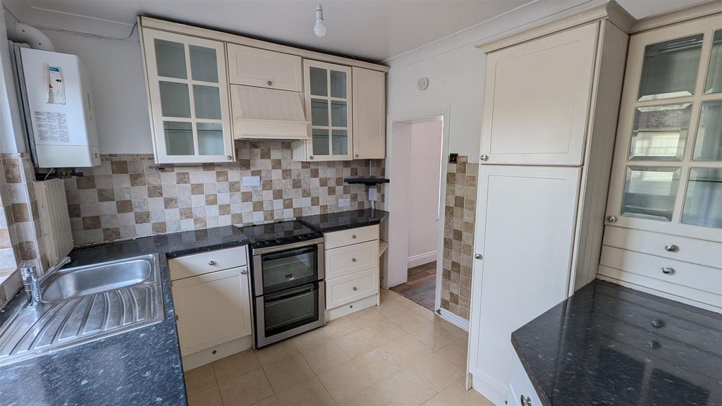 Property photo 2 of 12 Pxl_20260129_115906239.Jpg