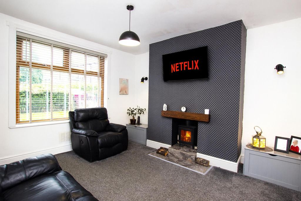 Property photo 2 of 14 Somerset (4).Png