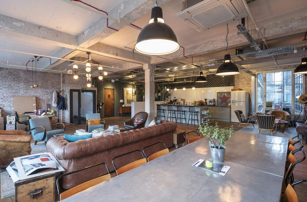 Property photo 2 of 31 Break Out Space