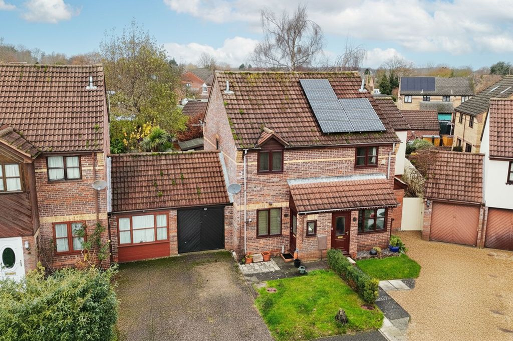 Property photo 1 of 22