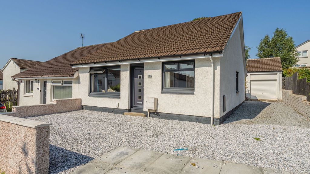 Property photo 1 of 26