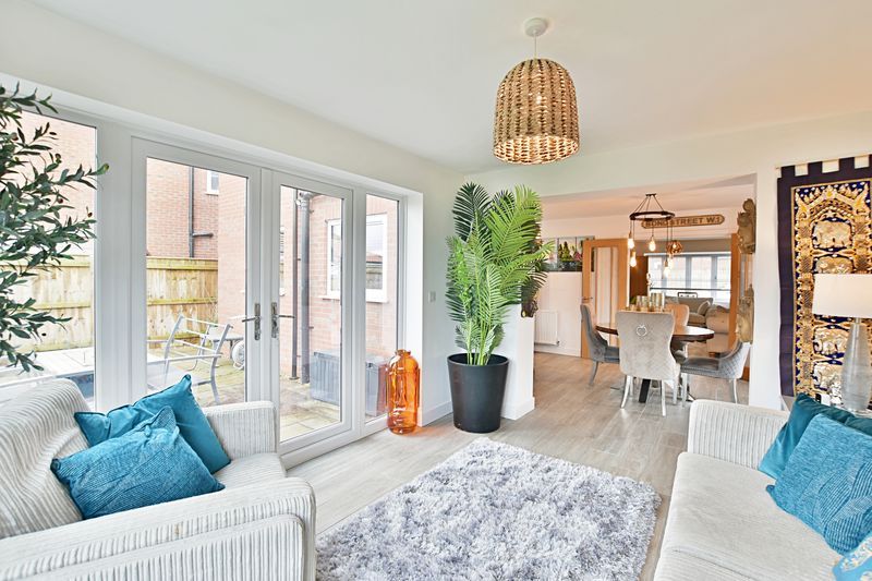 Property photo 3 of 37 Photo 17