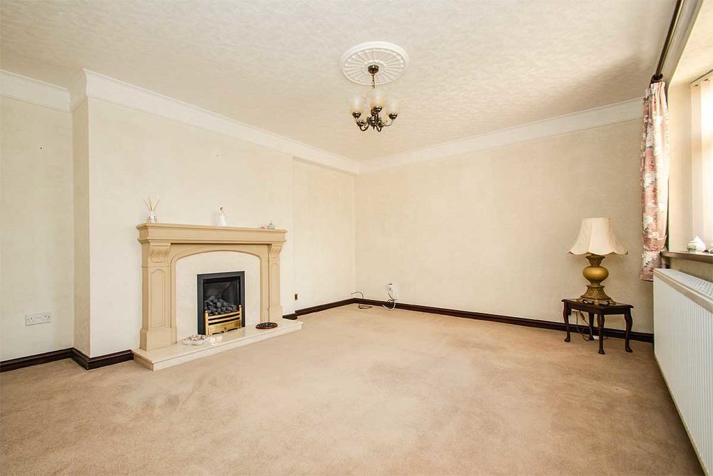 Property photo 3 of 30 Photo 10