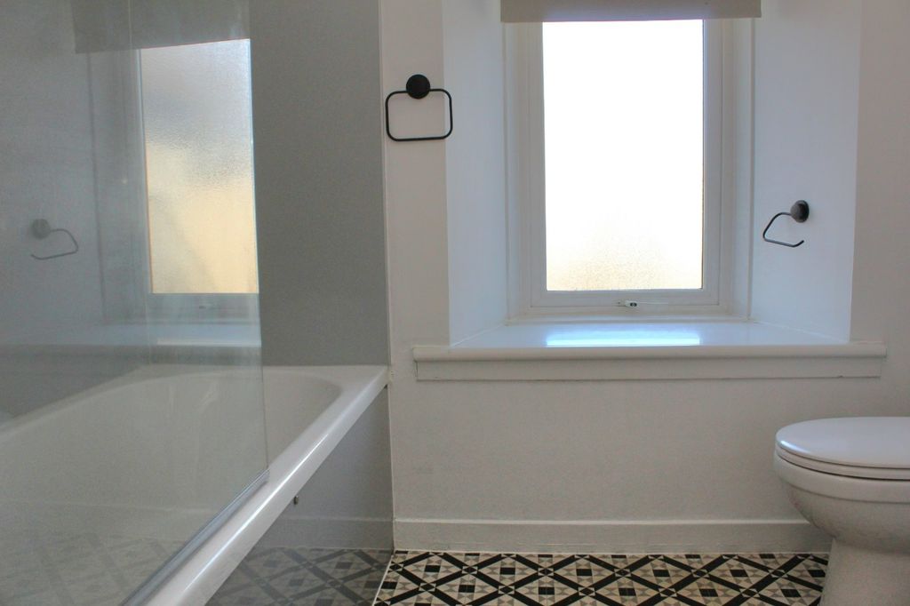 Additional image 15 of 2 bed maisonette to rentJames Terrace, High Street, Errol, Perth PH2