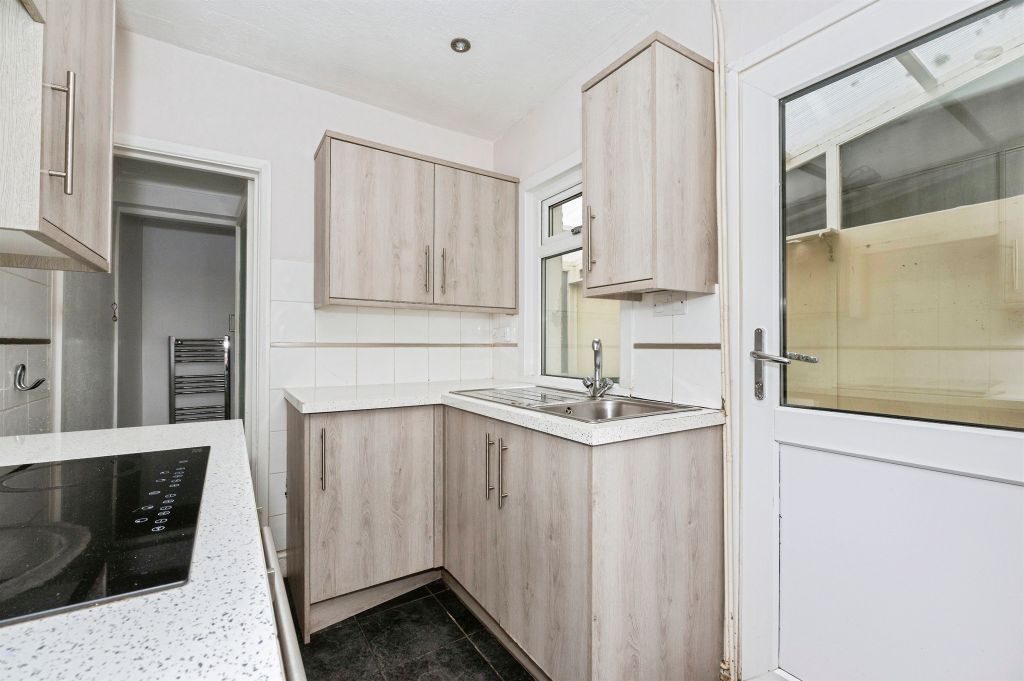 Property photo 3 of 18