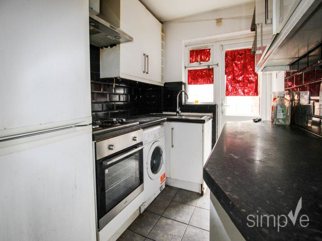 Property photo 3 of 12 Img_5159