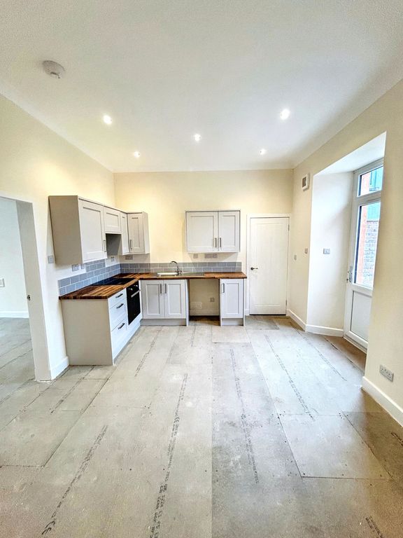 Property photo 3 of 13 Photo 17