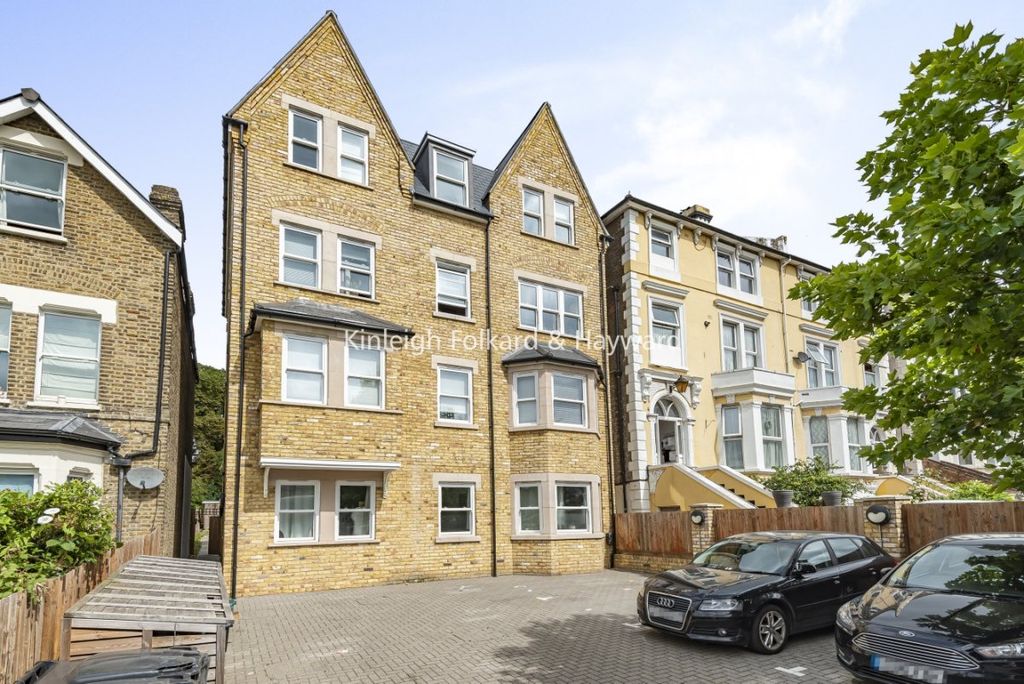 Property photo 1 of 9 559F465c-Ff11-41A9-9